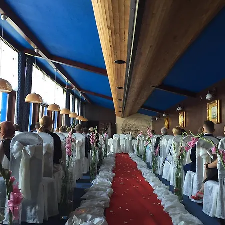 Hotel Shuma Dabrowa Gornicza